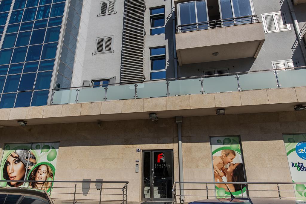Flat Fortunella Apartamento Budva Exterior foto