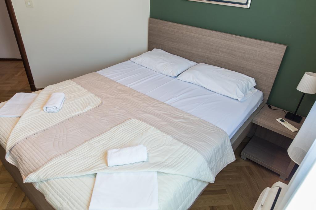 Flat Fortunella Apartamento Budva Exterior foto